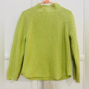 Talbots Woman Short Turtleneck Sweater  MP Stretch Knit Lime Green